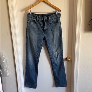 Classic Men's Blue Jeans - Straight Fit